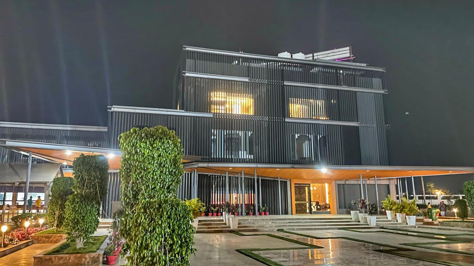 Kanke Resort Rātu Exterior foto